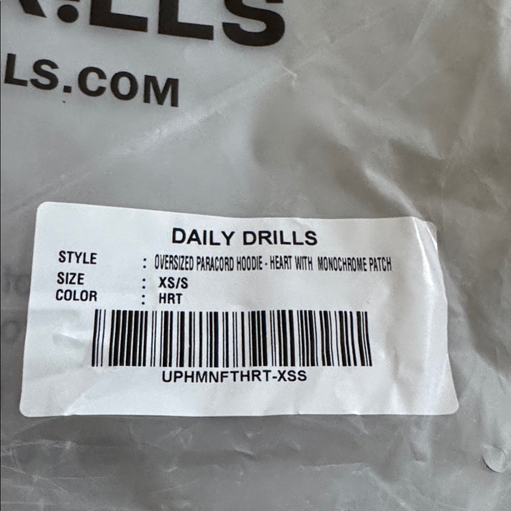 Daily Drills Red oversized Paracord Pullover Hoodie - Picture 3 of 5